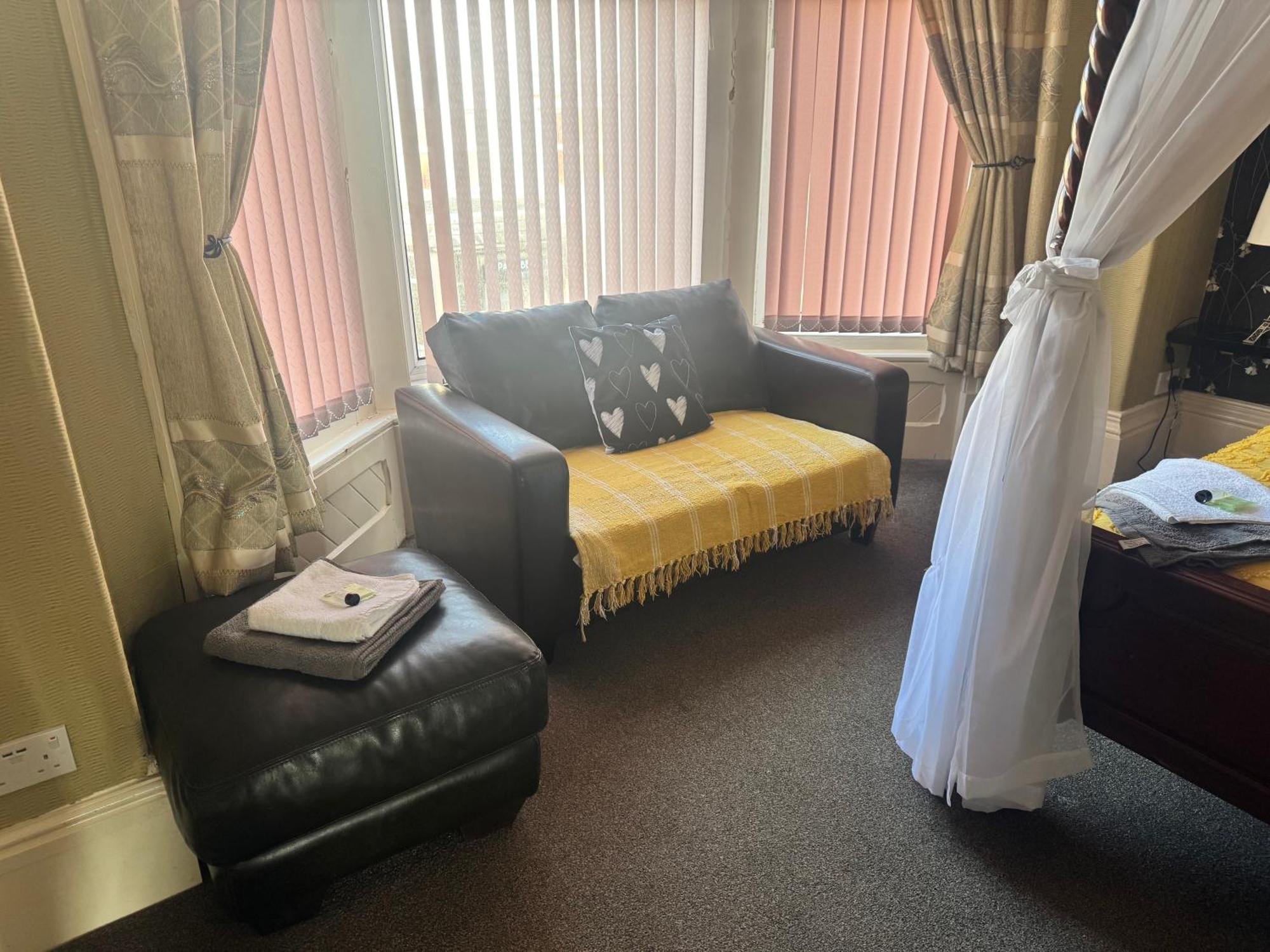 The Holmlea Hotel Blackpool Kültér fotó