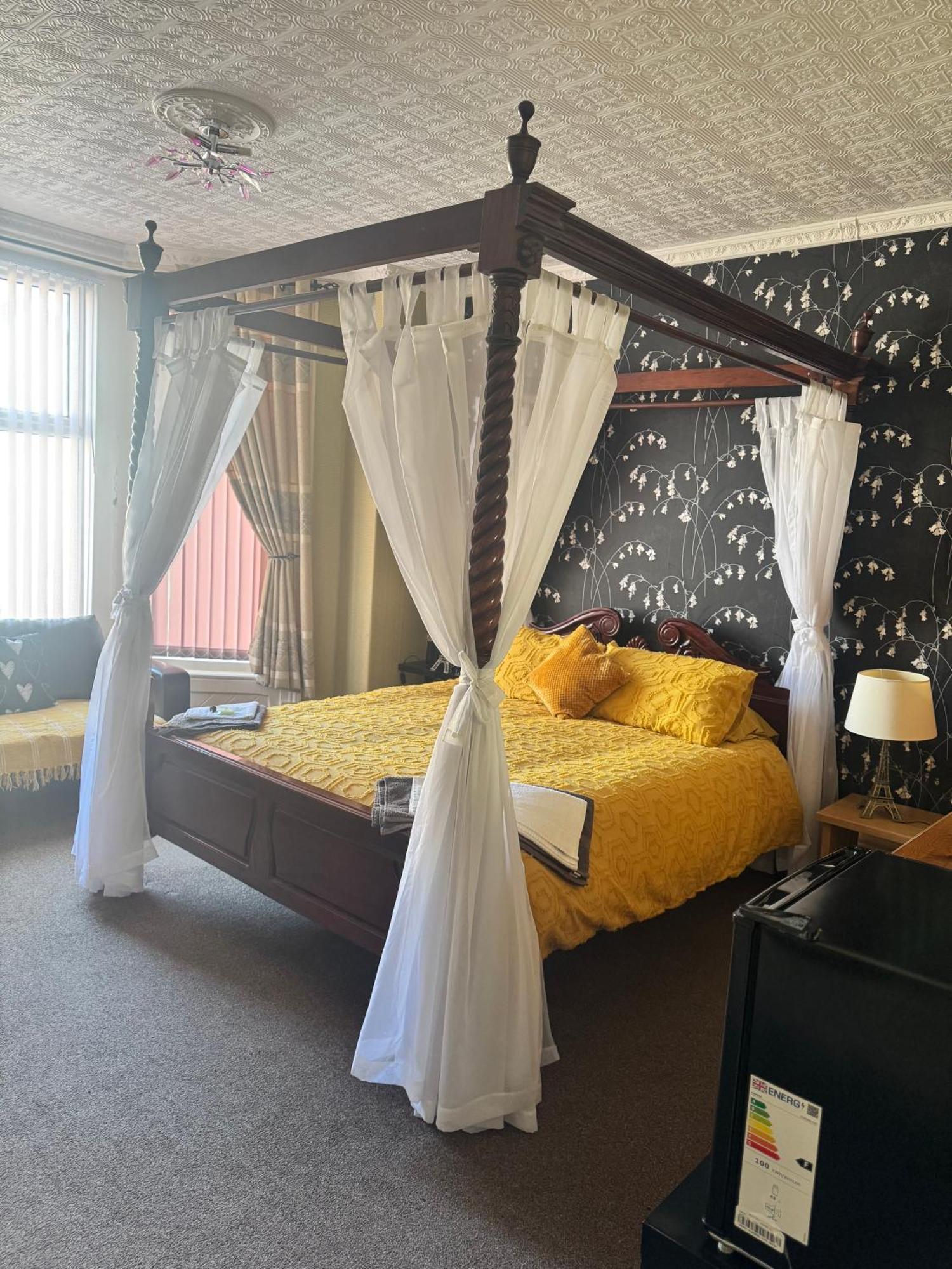The Holmlea Hotel Blackpool Kültér fotó